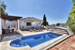 Homely holiday home in Benalmadena with private swimming pool