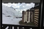 Val Thorens 5 Person Studio Ski-in/Ski-out 26m2