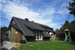 Pleasant Holiday Home in Weywertz near the Lake