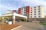 Holiday Inn Express and Suites Calgary University