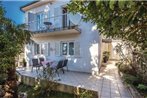 Three-Bedroom Holiday Home in Selce