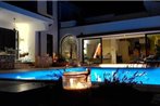 Luxury villa with a swimming pool Veprinac