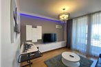 Luxury family apartment by MERCADO