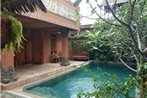 Balinese Villa with Private Pool in Batam