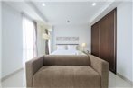Luxury Studio Room at Azalea Suites Apartment By Travelio