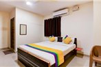 Super OYO Capital O Hotel Saharsh Grand Near Shilparamam