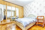 ?????? ???????? ? ??????. Cozy apartment in the city center. 406