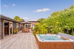 Wonder On The Water - Whitianga Holiday Home