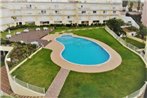 LovelyStay - Sea View Apartment With Pool & Garden