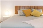 #063 Beach Flat with Sea View by Home Holidays