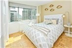 Two Bedroom Apartment with City View - Lincoln Center