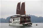Heritage Line Violet Cruise - Halong Bay & Lan Ha Bay