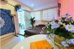 Dinh House - Silent HomeStay In Center