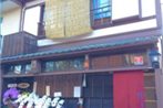 Guesthouse HANA Nishijin